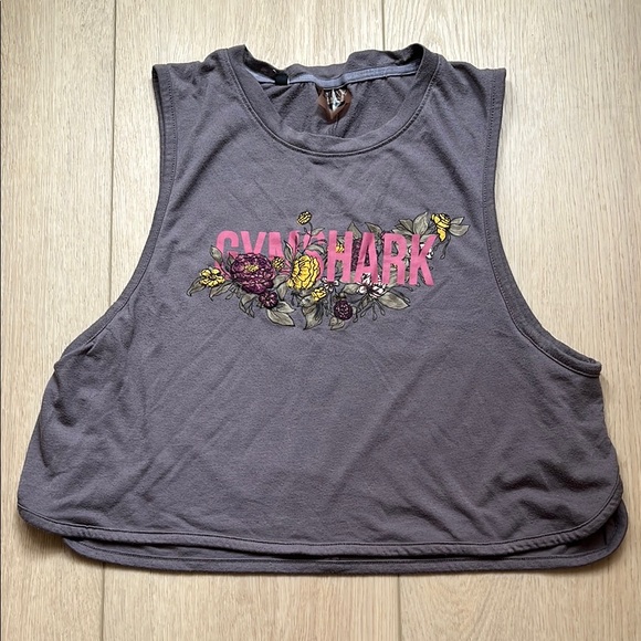 Gymshark Tops - Gymshark crop top shirt Gray Floral embroidered Graphic Sleeveless Workout S